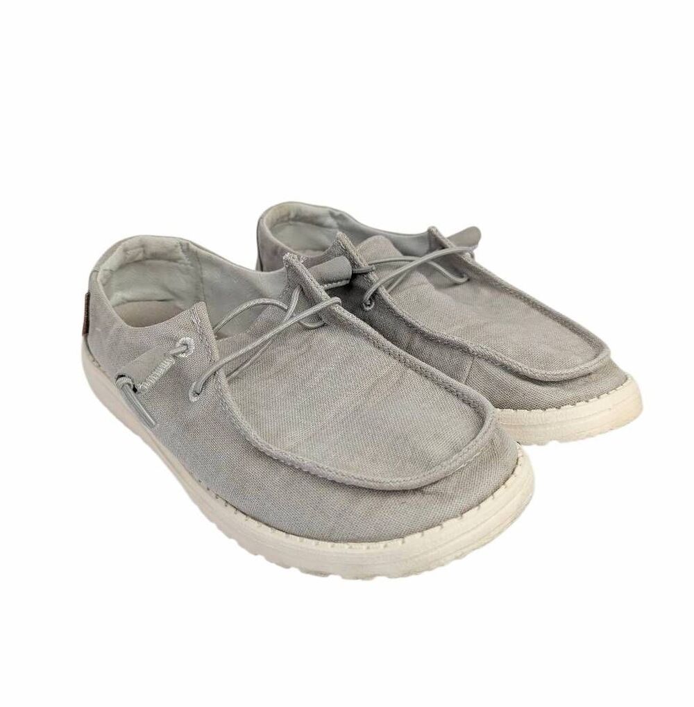 Hey Dude Wendy Light gray chambray slip on comfort shoes womens 8
